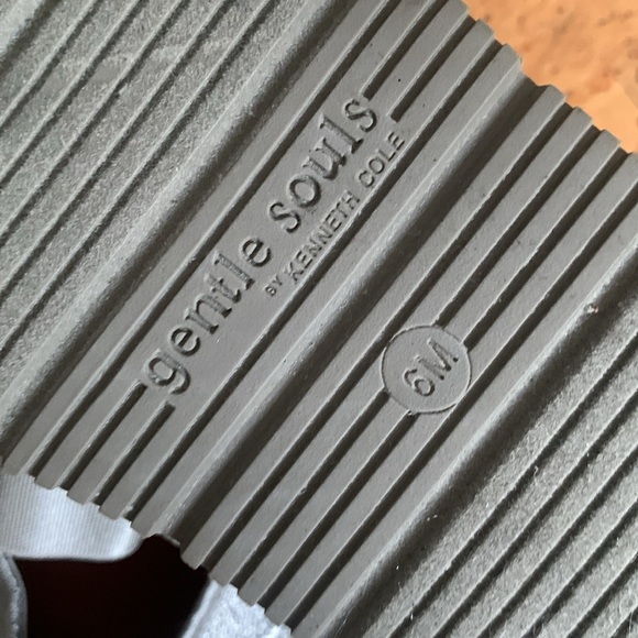 Gentle souls sporty knit flats - Picture 4 of 5